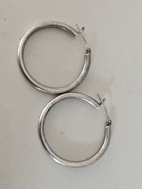 Vintage Italian Sterling Silver Classic Silver Hoop Earrings Polished Round